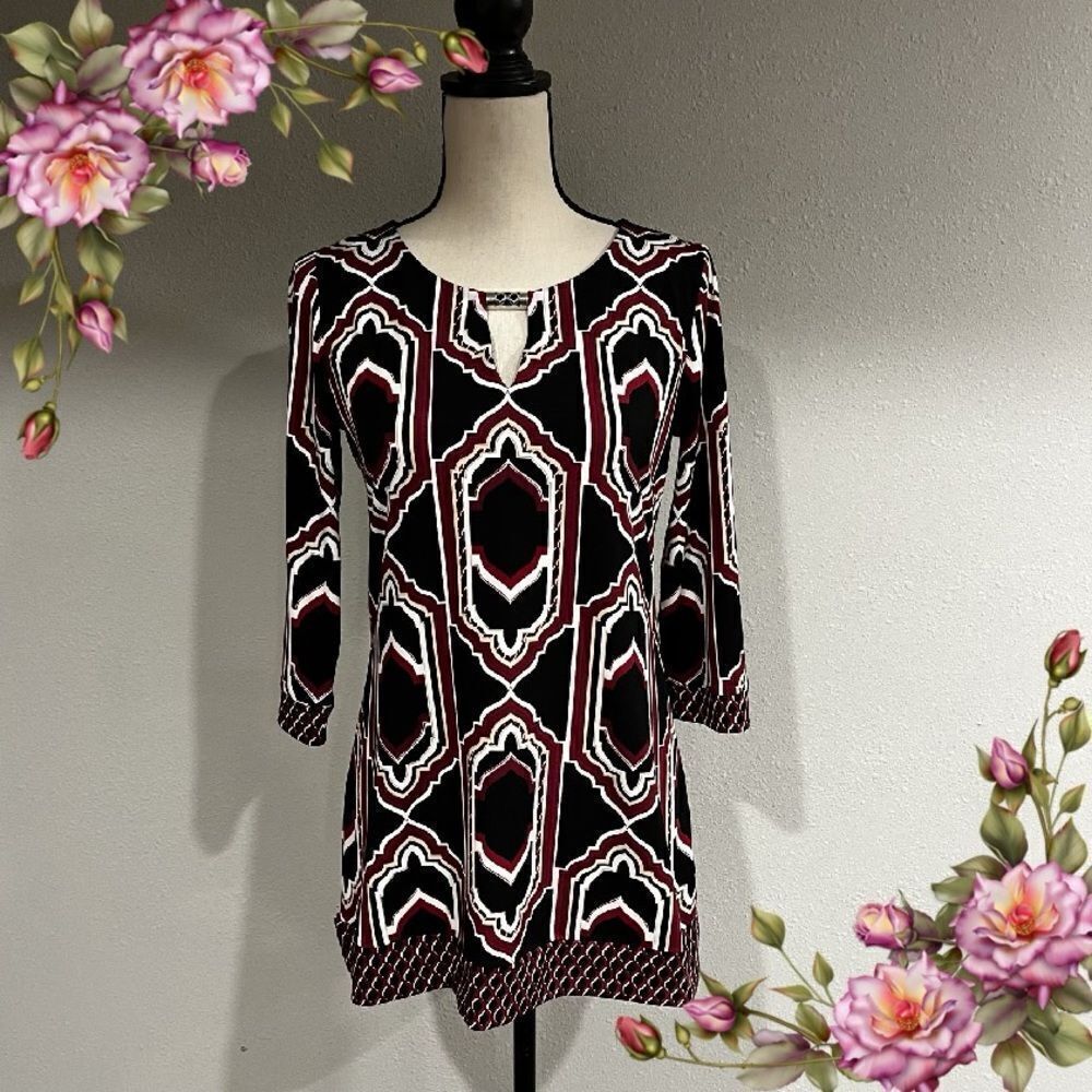 WHBM 3/4 sleeve top‎